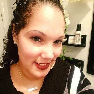 Meet your Posher, Glenda